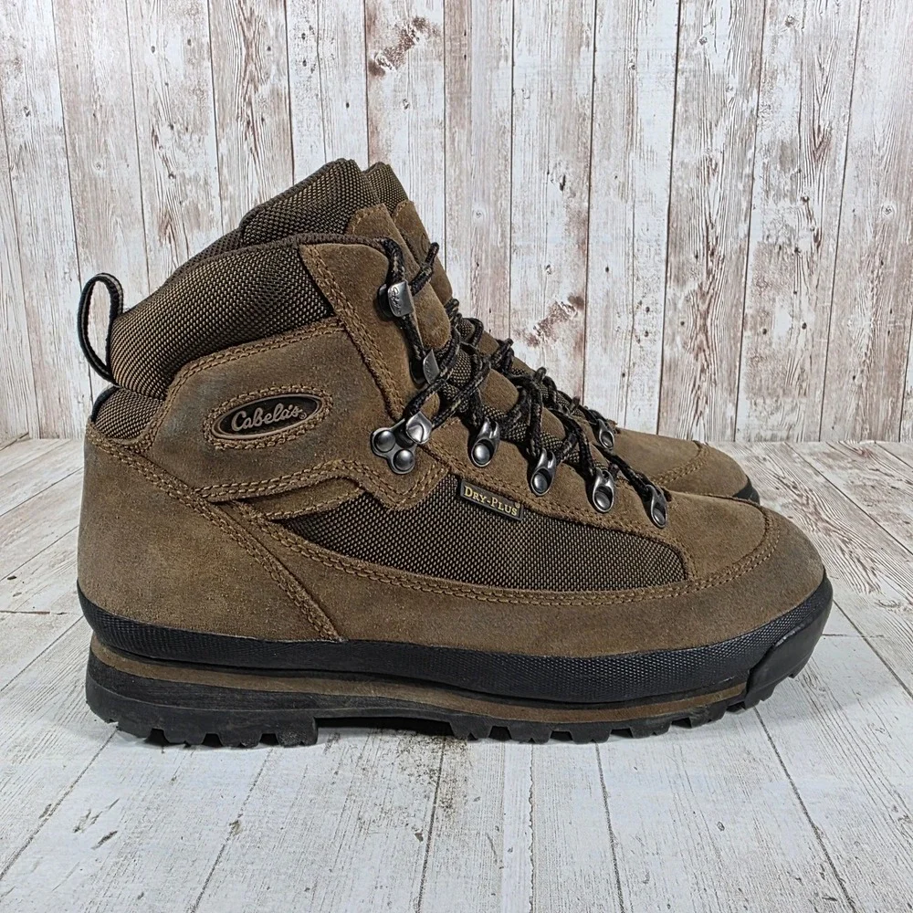 Cabelas Dry-Plus Hiking Boots Mens 9D Brown Suede Waterproof Trail 81-2860